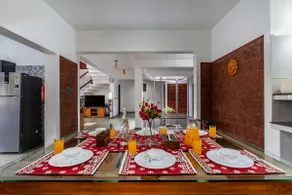 4BR|Pool RiverView|StayVista| Lagoon Villa @Kerala - Image 3