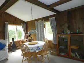 Cottage with Private Beach - Image 3