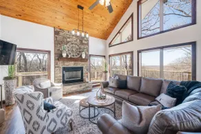 160 acres, two stocked lakes, firepits, trails - Image 5