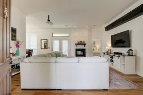 Relaxing Retreat +community pool - Image 5