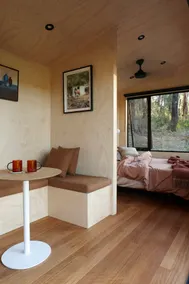 Ribbon Gum Retreat - Image 4