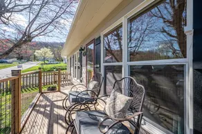 Easy Walk to Downtown WJ - 2 Homes - 4 Beds/2 BAs - Image 5