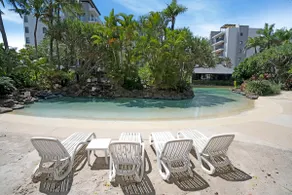 Seaforth at Alex ~ Beachside Coastal Apartment ~ - Image 2