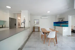 Seaforth at Alex ~ Beachside Coastal Apartment ~ - Image 5