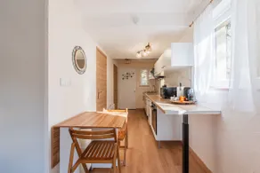 Charming Apartment with Nature View - Image 3