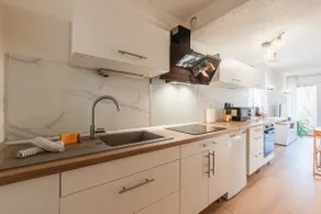 Charming Apartment with Nature View - Image 5