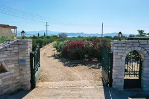 Villa of luxury and serenity - Image 4