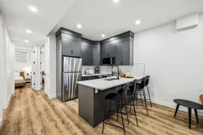 5 BDRM, 3 King Beds, Two Suites-Perfect Group Stay - Image 3