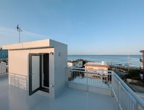 [Newly Built • Ocean View] 20 seconds to Miyagi Coast • Walking distance to the beach • Near American Village and popular cafes and restaurants - Image 5