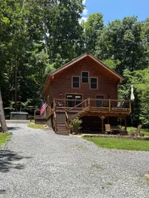 Cozy TN lake Cabin. Hot Tub. Fireplace. Sleeps 5. - Image 4
