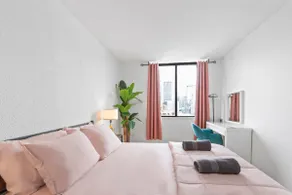 Private condo Stunning downtown view Free parking - Image 4