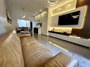 Entire House in the Historic Center - Image 2