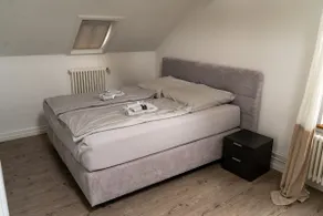 Cozy accommodation on the Rhine Falls - Image 4