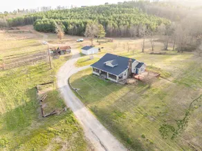Stunning Views Gated Mountain Retreat 20 Acres - Image 2