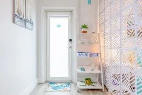 Naples Gem|Perfect for 2|Beach 10Min|BBQ|Parking - Image 3