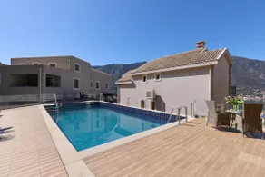 Nautica Studios With Outdoor Pool - Image 3
