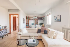 Large apartment between Milan Bergamo and Brescia - Image 3