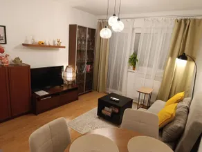 Apartment with parking, air conditioning and balcony - Image 2
