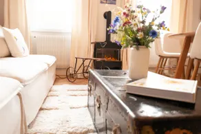 Chalet Suite · 3 BR Home near ETH & Uni - Image 5