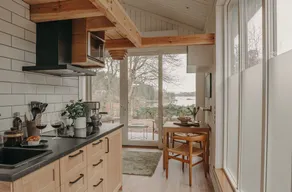 Architect-designed tinyhouse by the sea i - Image 2