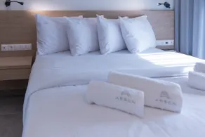 Aeson Premium Living Chiron C1 - Image 2