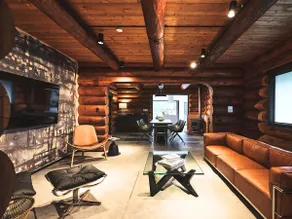 [Opening Sale] No one around - a 600-square-meter quiet Southern European hideaway nestled in the forest - Image 3