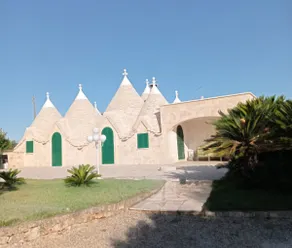 Charming trullo with private pool in Ostuni - Image 4