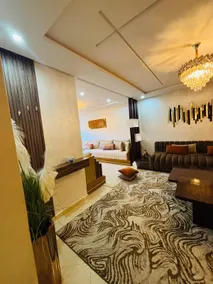 Cozy & Stylish Retreat near City Center - Parking! - Image 2