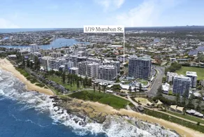 Mooloolaba Pearl - steps to beach - Image 3