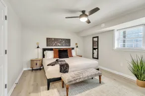 Pet-Friendly 1-Bed, Walk to Fluor Field & Downtown - Image 3