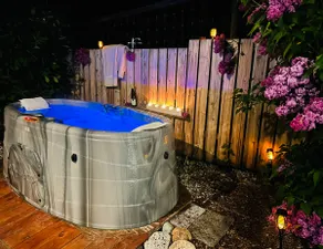 Wine Country Home w/ Hot Tub & Views | Vino Villa - Image 4