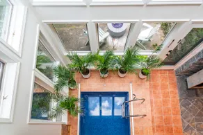 Luxurious 3Bdrm with indoor heated Pool year round - Image 3