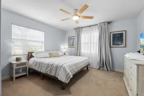 Coastal Retreat, 2 Blocks to Beach, Dining & More - Image 4
