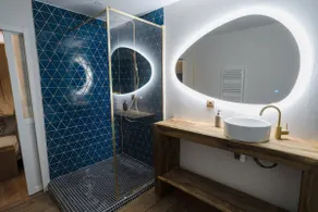 Romantic & Natural Suite with Balneo - Image 5