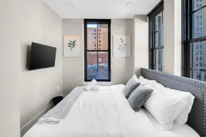 Lux King 1BR 20 Min NYC 4 MIN to Prudential/Penn - Image 2