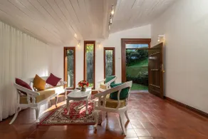 5Bed~FamVilla~StarlinkWiFi~Rooftop~KandyTown5Km - Image 3