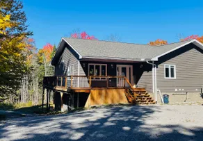 Mountain House, Minutes to Lake - Image 2