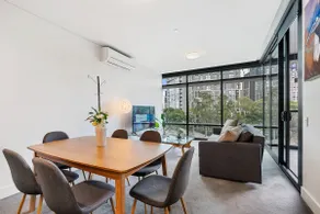 Park view 2BR With Free Parking In Olympic Park - Image 3