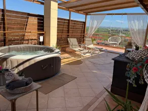 Inu # Wait 'N Sea, Jacuzzi, Luxury Stone House - Image 2