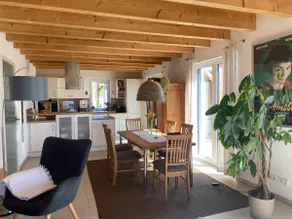 Detached house in an idyllic south-facing location - Image 4