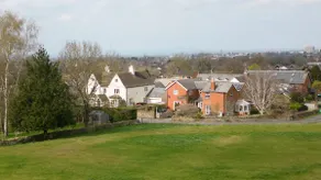 Tranquil Home on Leckhampton Hill with EV Charger - Image 5