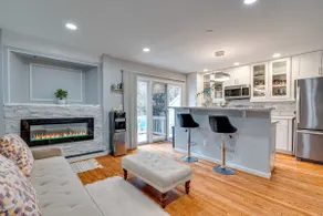 PeacefulLuxury townhomeKitchenLaundryWorkspacMetro - Image 2
