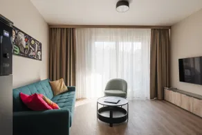 Family friendly home -Balcony,Private Garden,AC&TV - Image 3