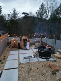 Luxury Cabin | Mountain Views | Hot Tub & Sauna - Image 2