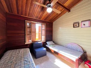 Beach house in a condominium with air conditioning and - Image 4