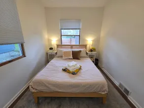 U-Village Peaceful Home - Image 5