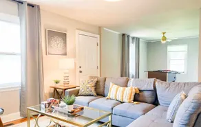 Pet-Friendly 4BR Family Home with Fenced Yard - Image 3
