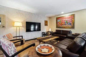Casita LUXX - Full Kitchen, Hot Tub, Sauna - Image 4