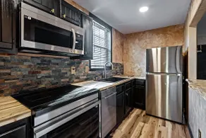 Casita LUXX - Full Kitchen, Hot Tub, Sauna - Image 3