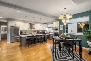 NFL LuxuryHome w AC~2 HotTubs~GameRoom~FamFriendly - Image 3